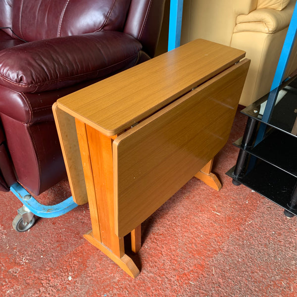 Butterfly table