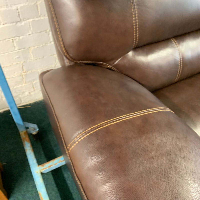 2x 2 seater sofas