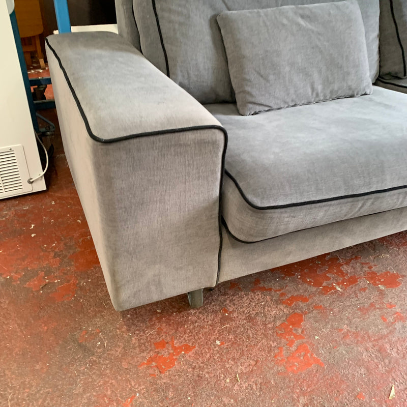 2 and 3 seater sofas