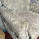 Rise and recliner armchair