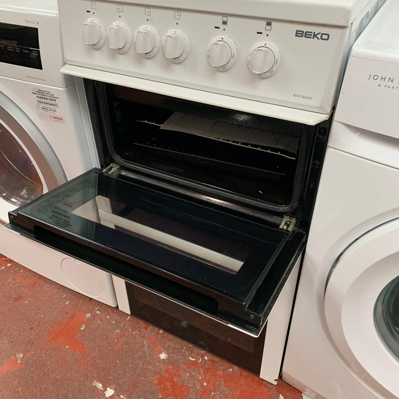 BEKO cooker