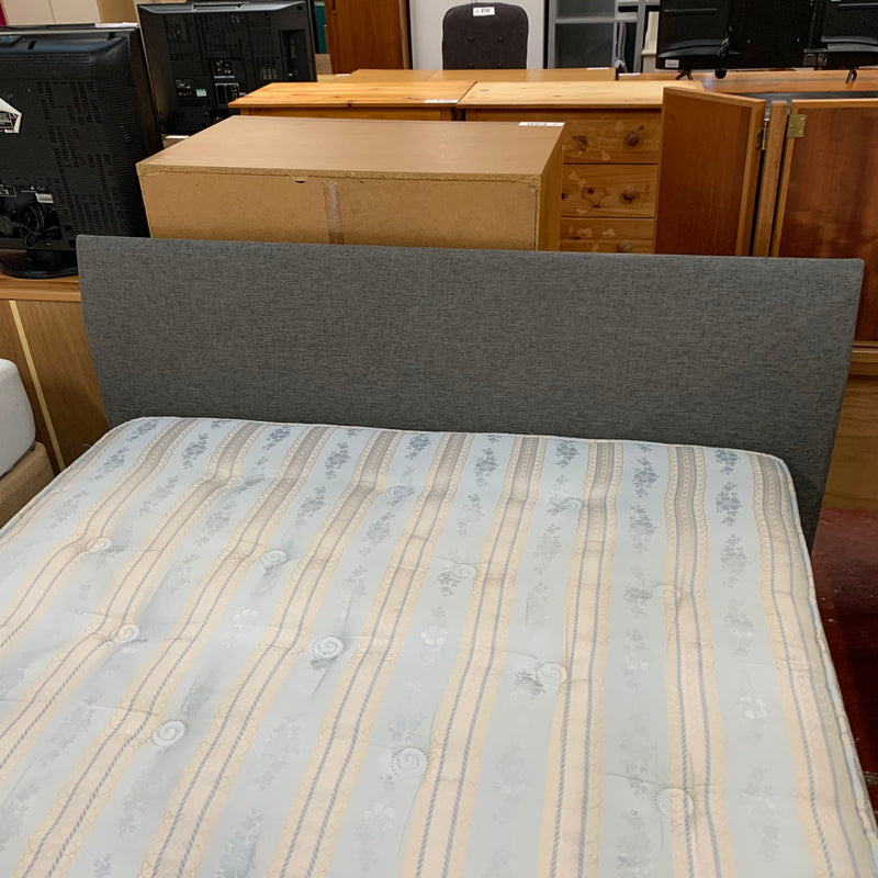 Double ottoman bed