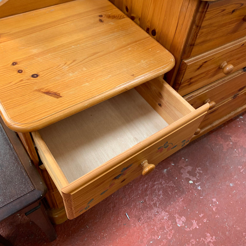Bedside cabinet
