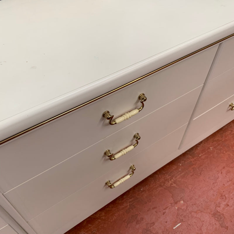 Bedroom set
