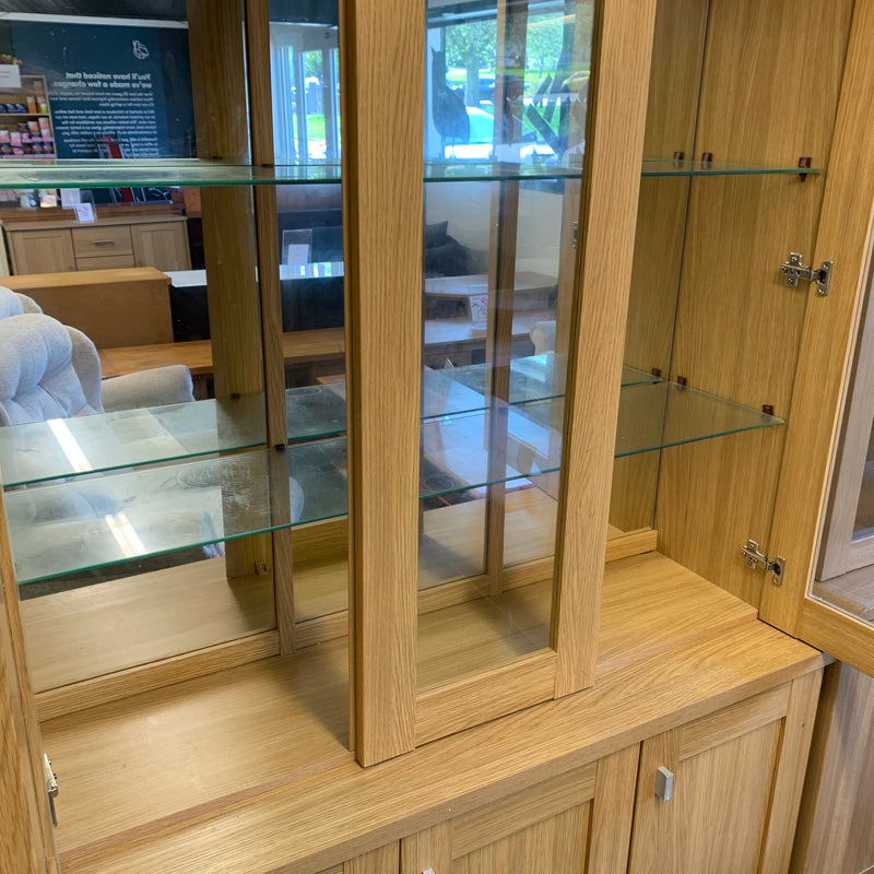 Display cabinet