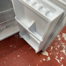 SIA fridge with ice box