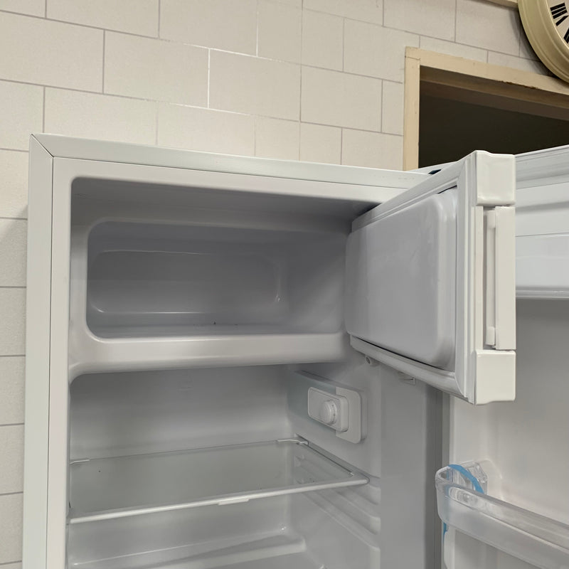 HADEN fridge with ice box