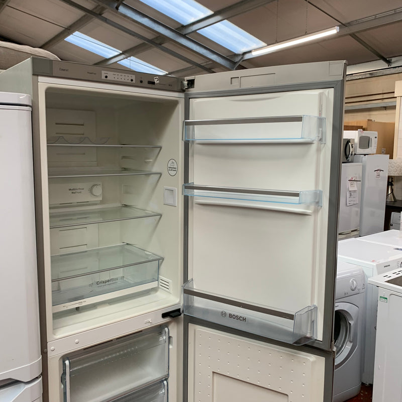 BOSCH fridge freezer