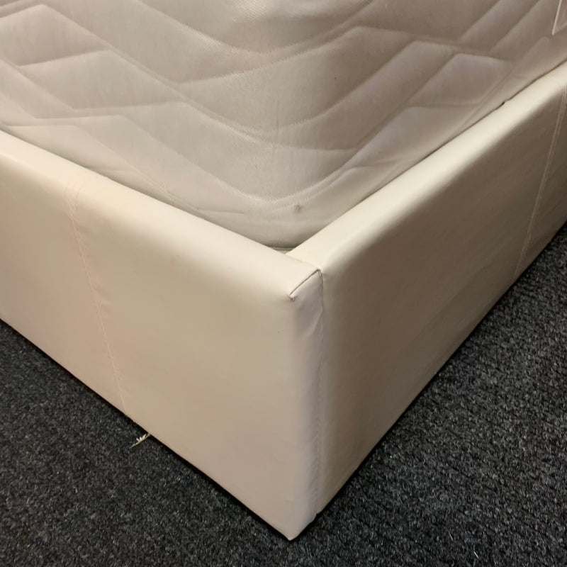 Single ottoman bed
