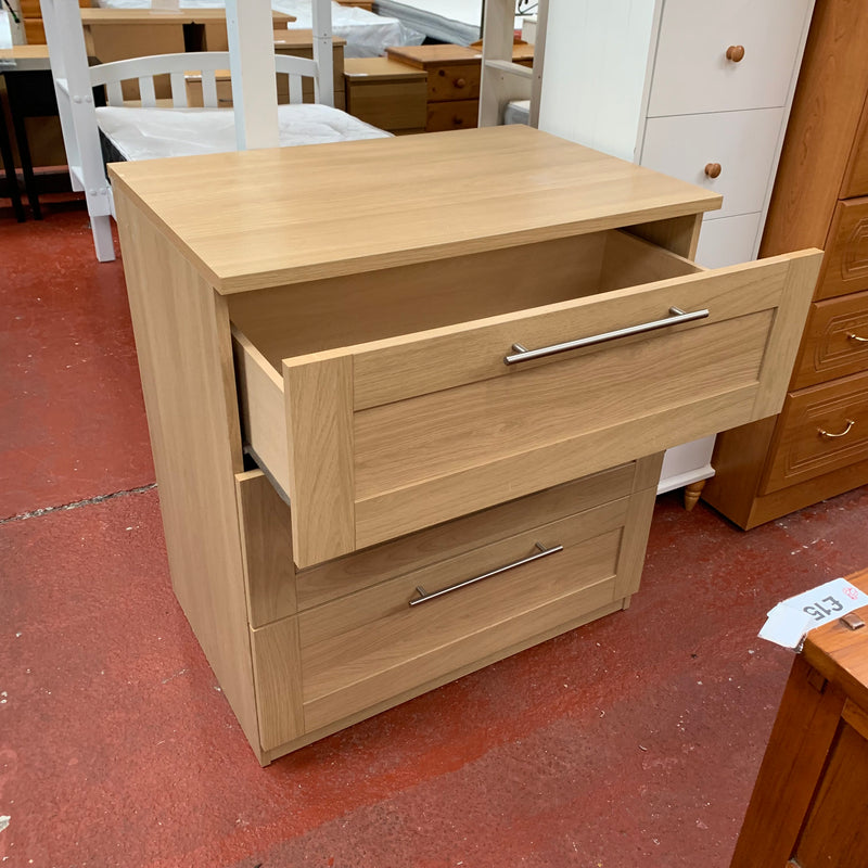 Chest of drawers