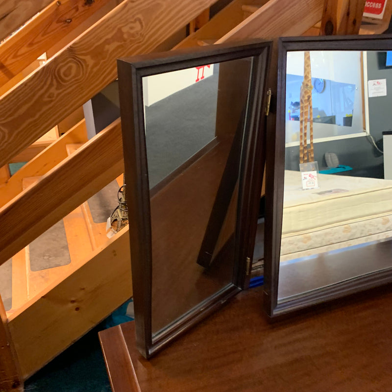 STAG dressing table