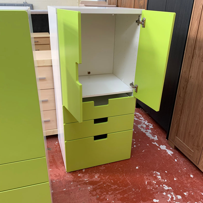 Kids wardrobe