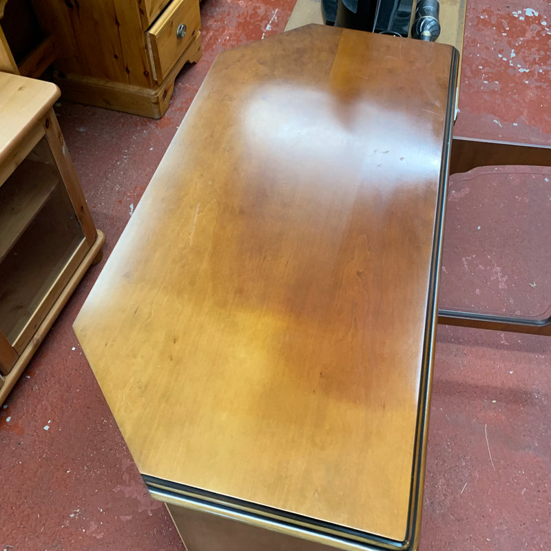 TV cabinet