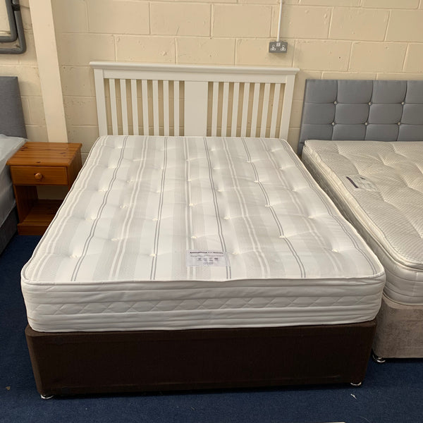 Kingsize Bed with Storage