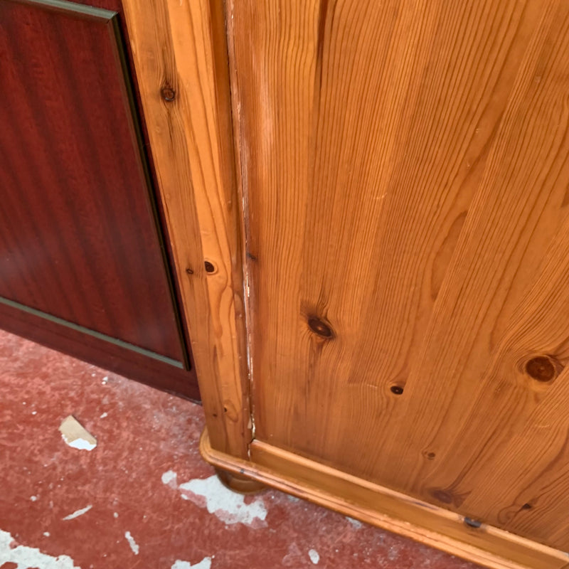 Double wardrobe