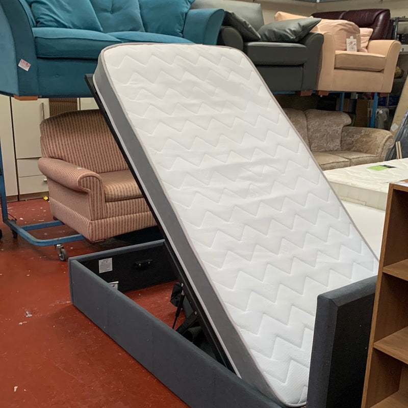 Single ottoman bed