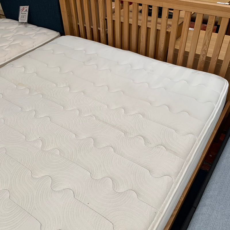 King size bed