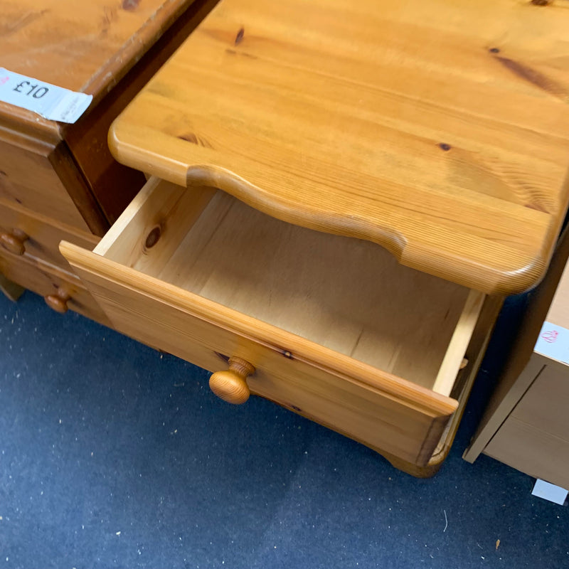 Bedside cabinet