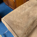 3 seater sofa and cuddle chair