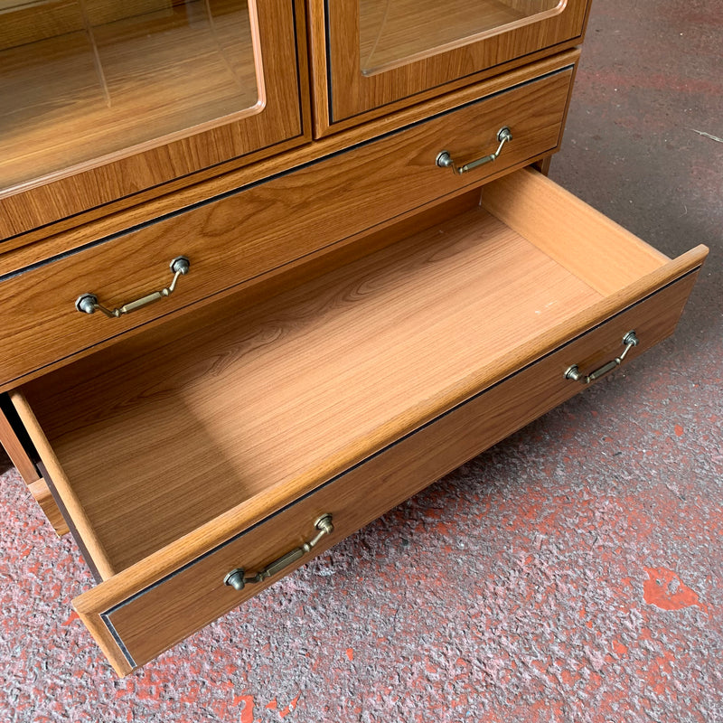 Display cabinet