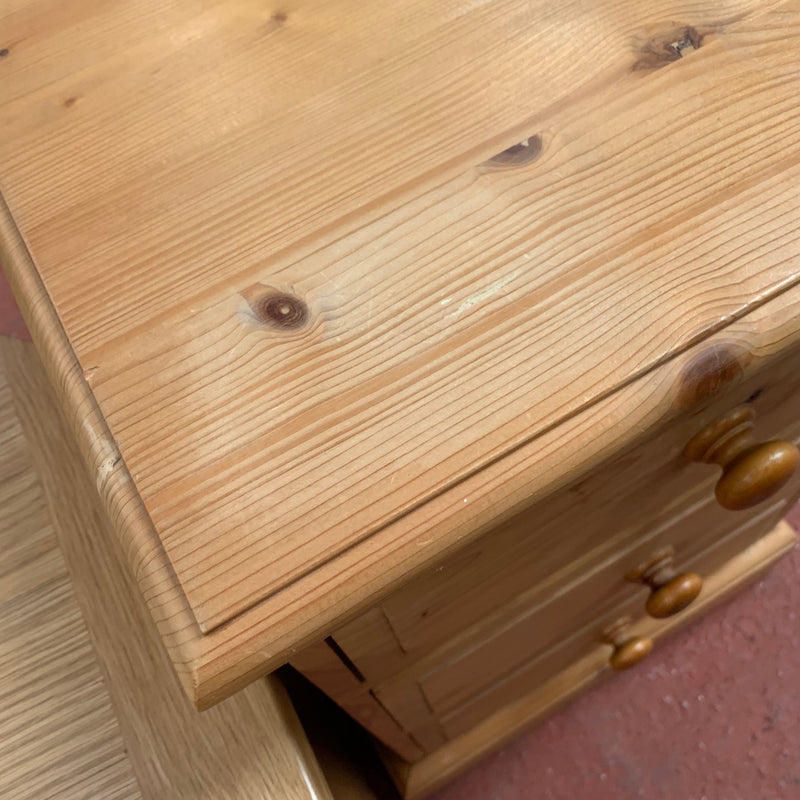 Bedside cabinet
