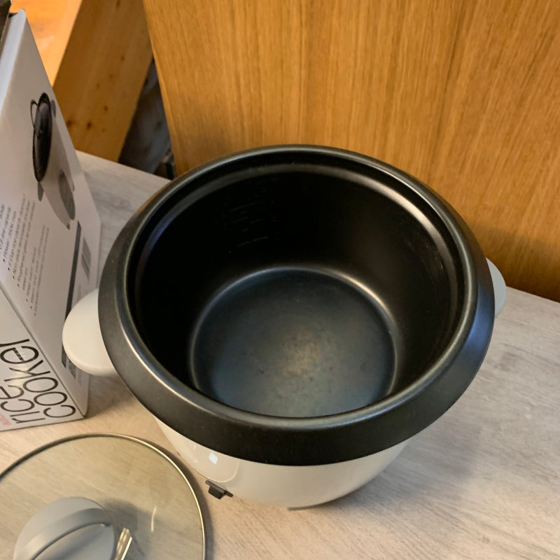 KITCHEN PERFECTED rice cooker