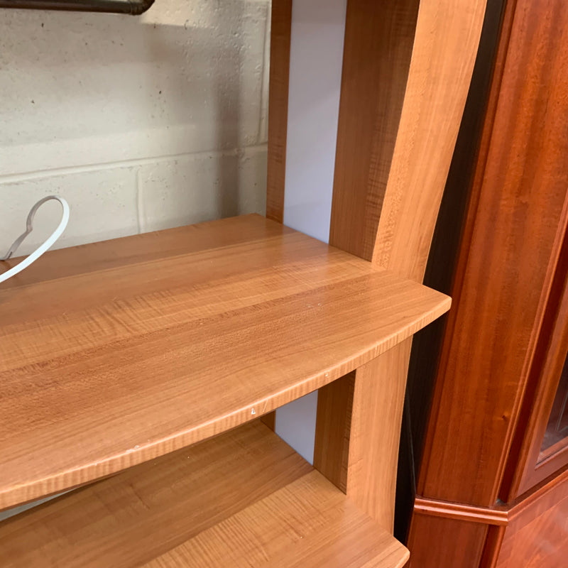 Shelving unit