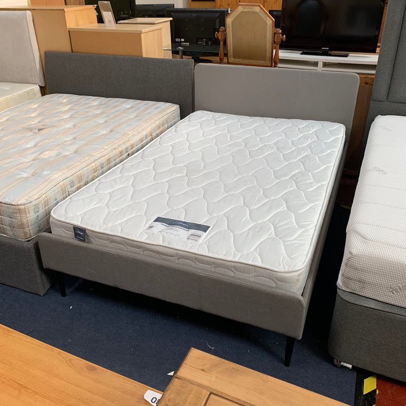 Queen size bed