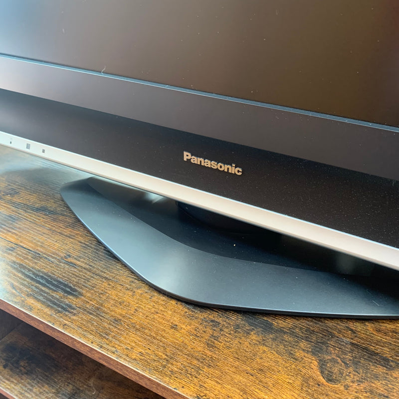 PANASONIC TV