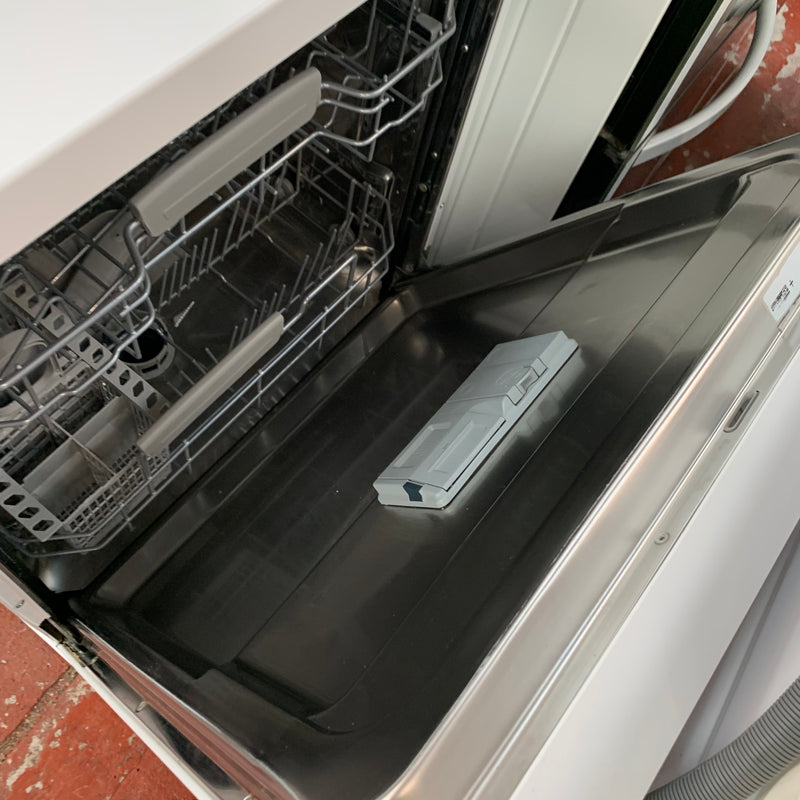 HOTPOINT dishwasher