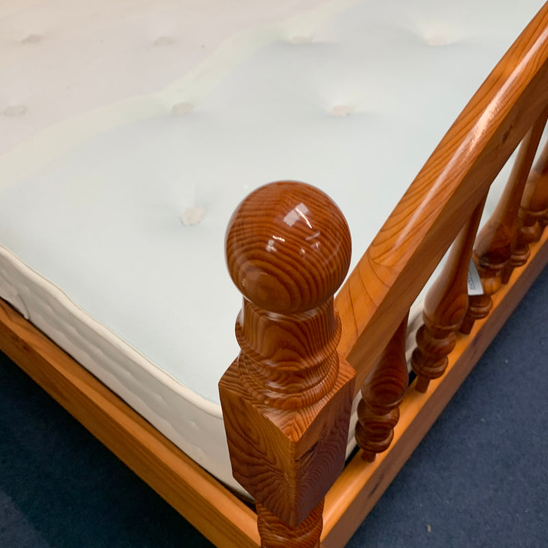 King size bed