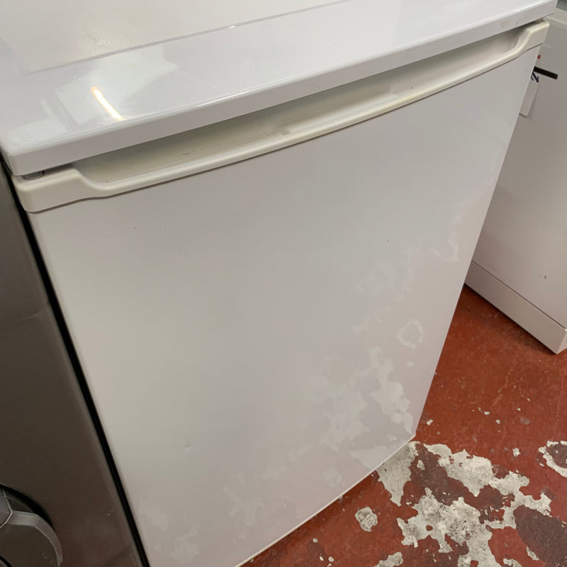 CURRYS freezer