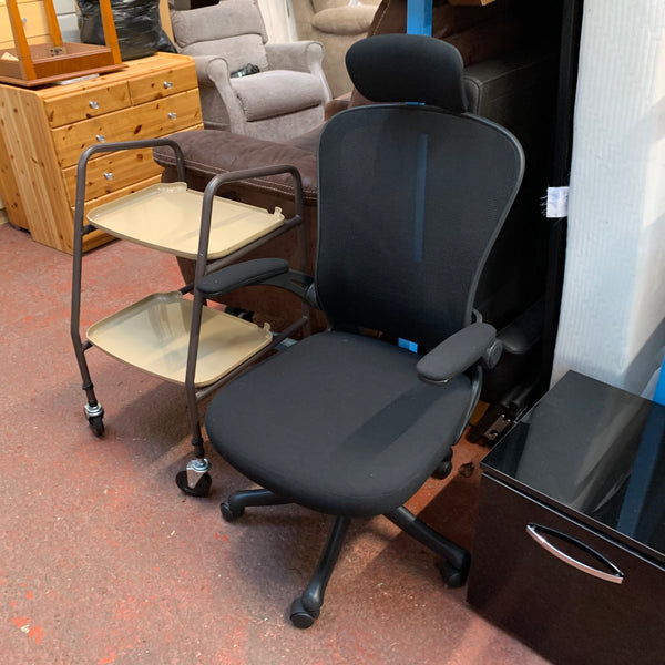 Desk chair