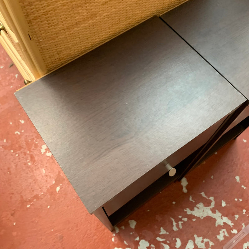 Bedside cabinets