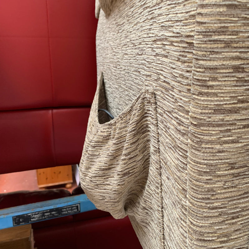 Rise and recliner armchair