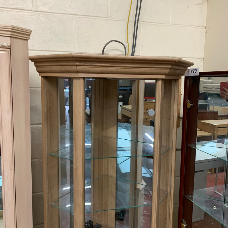 Display cabinet