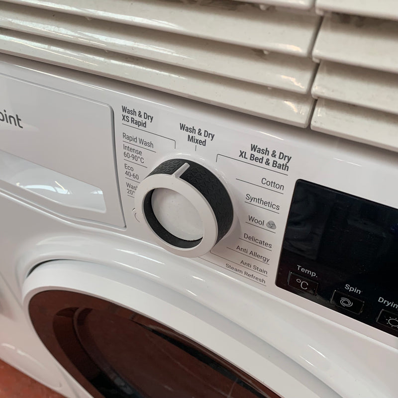 HOTPOINT washer dryer
