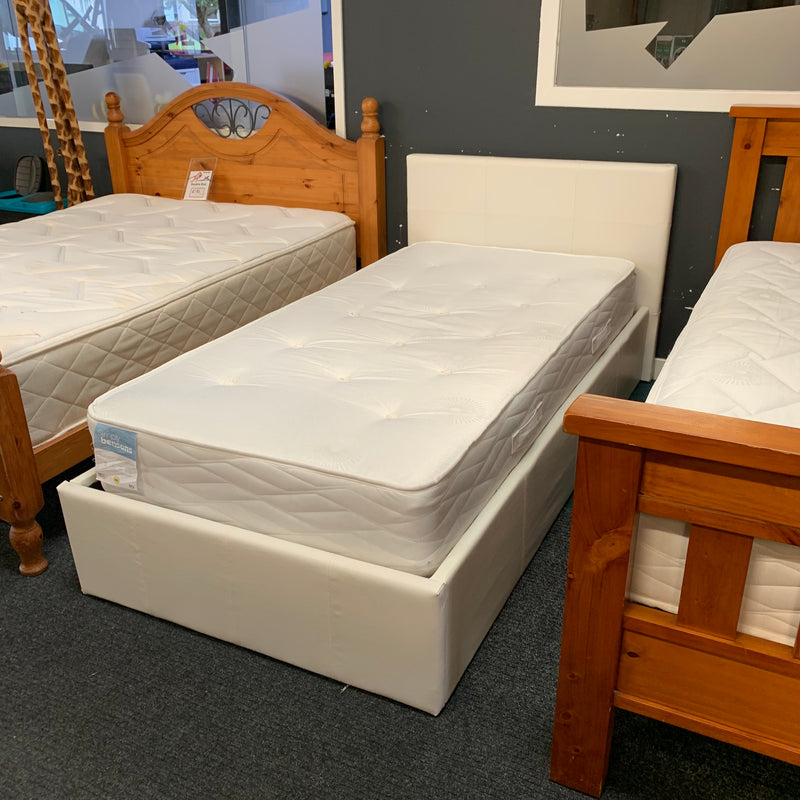 Single ottoman bed