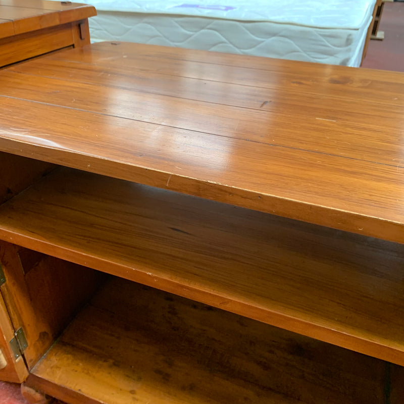 TV cabinet
