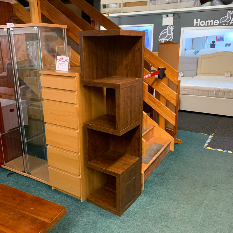Shelving unit