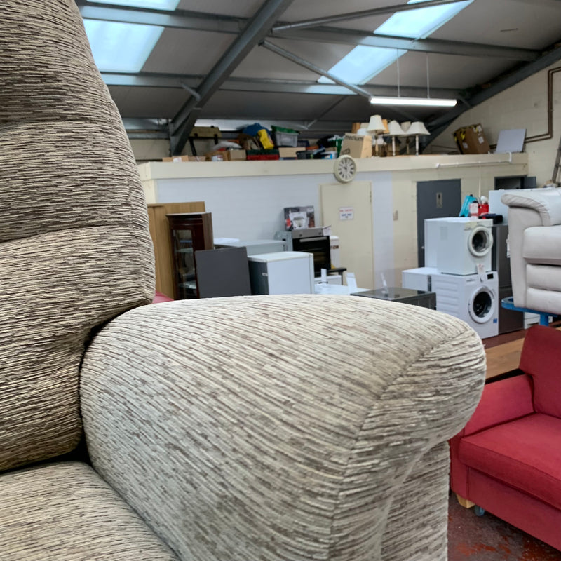 Rise and recliner armchair