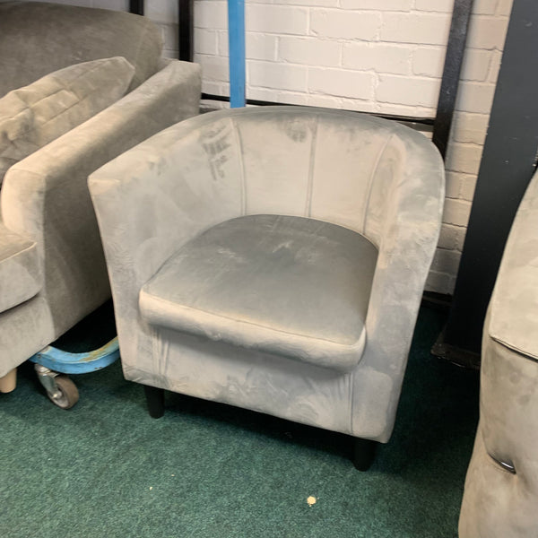 Tub chair