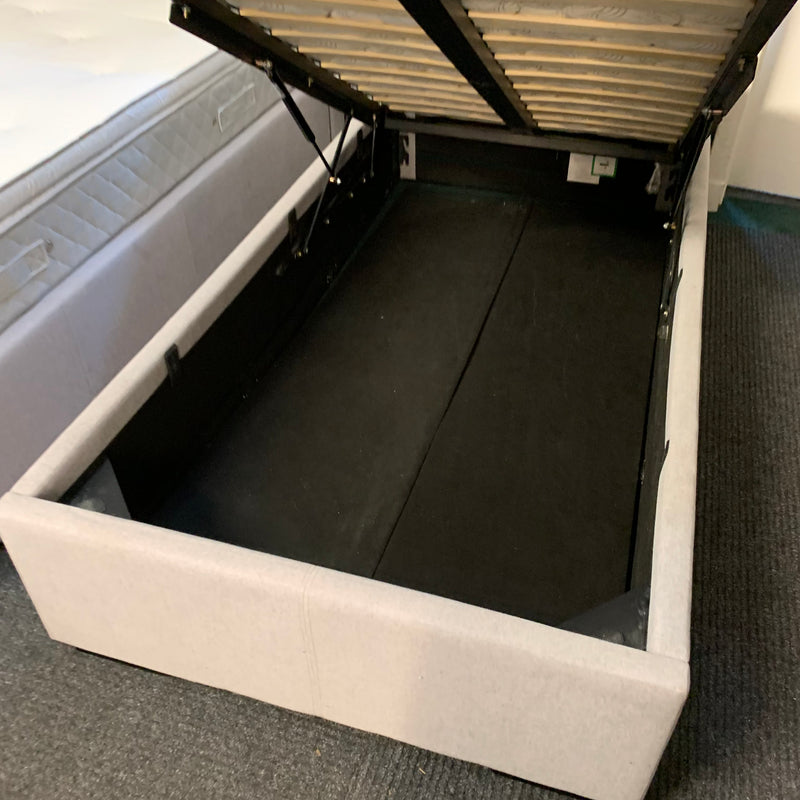 Single ottoman bed