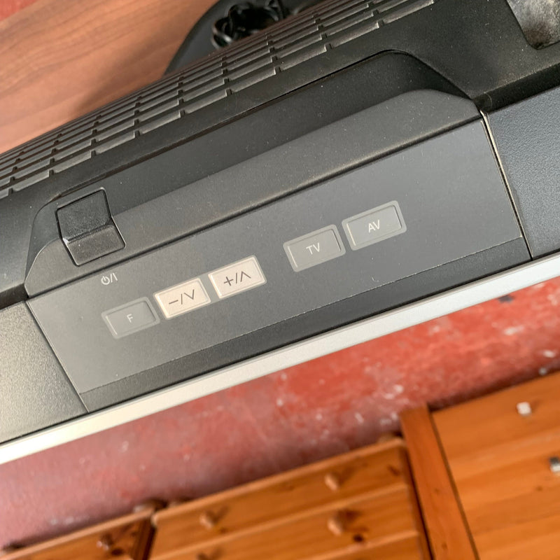 PANASONIC TV