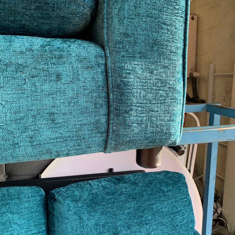 2x 2 seater sofas
