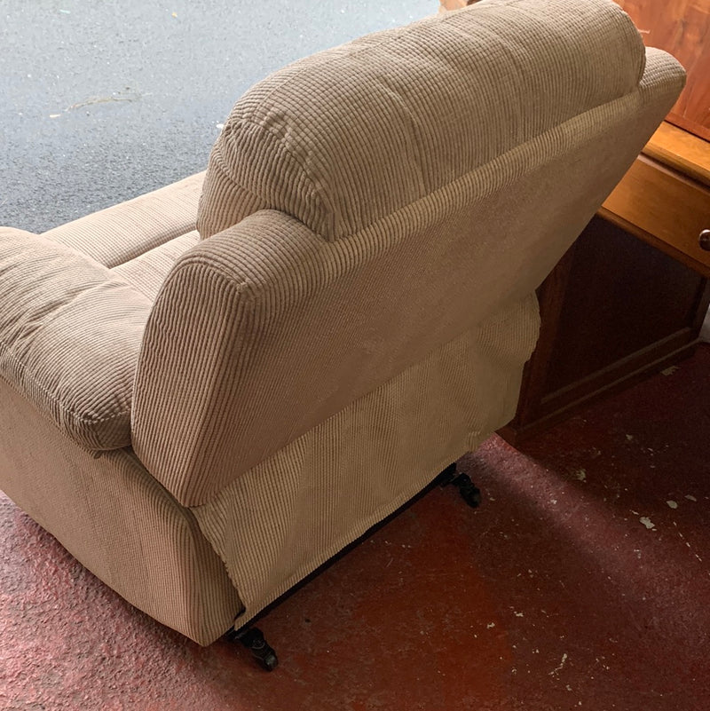 Beige rise and recliner