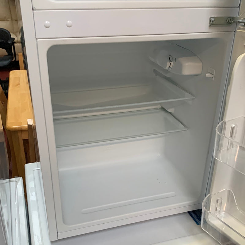 COMFEE fridge freezer