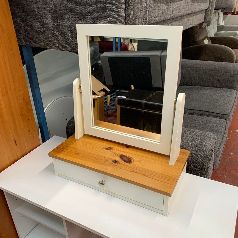 Dressing table