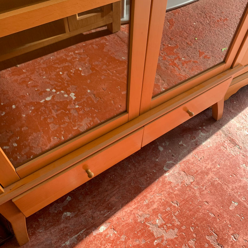 Display cabinet