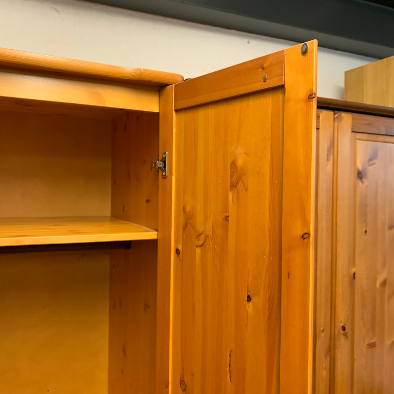 Double wardrobe